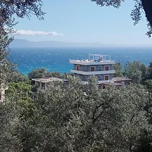  Hotel Adrian Agustin Albanien